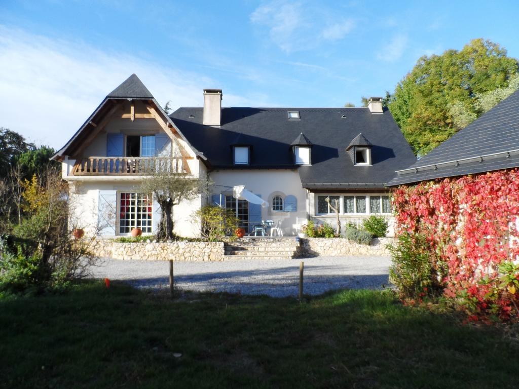 La Maison D'En O Hotel Bagnères-de-Bigorre Esterno foto